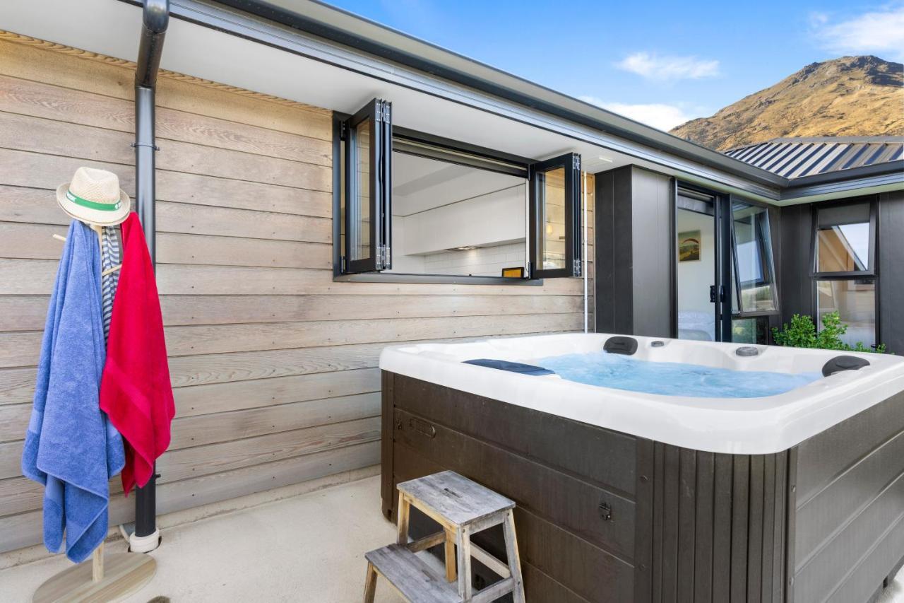 Wanderlust - Queenstown Holiday Home Exterior photo