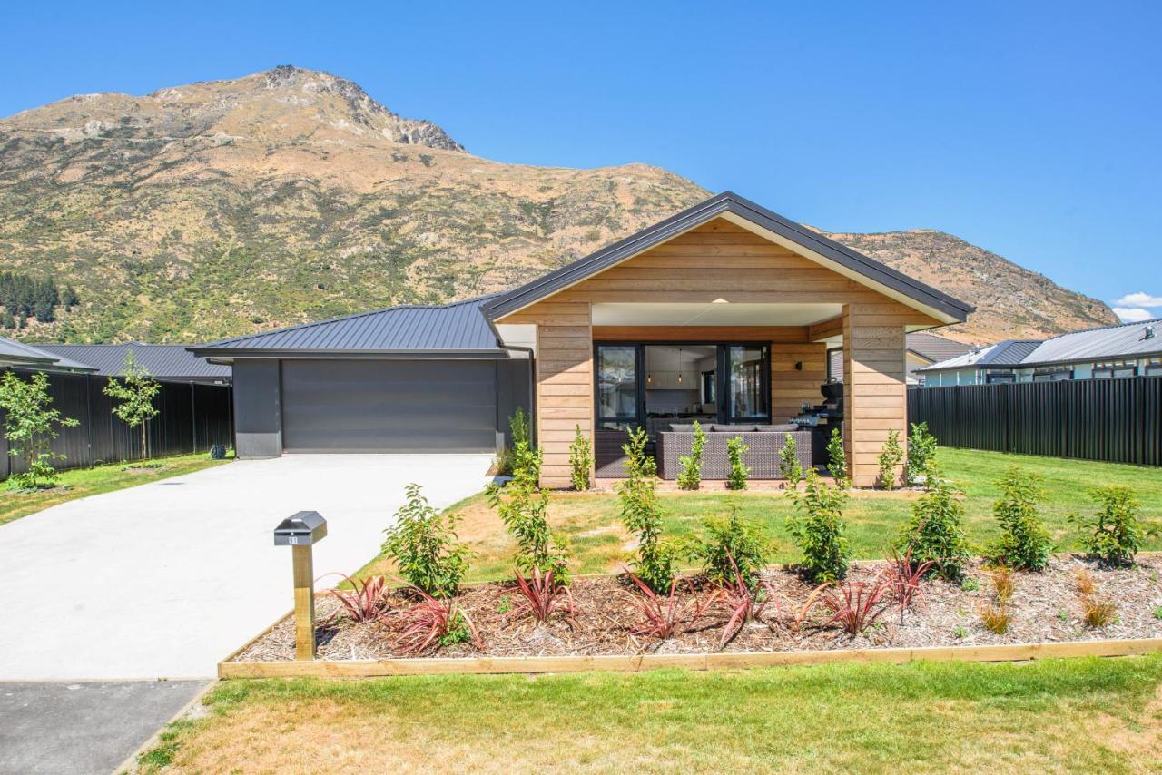 Wanderlust - Queenstown Holiday Home Exterior photo